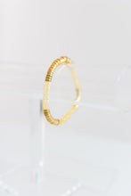 Load image into Gallery viewer, yellow acrylic + gold 6mm