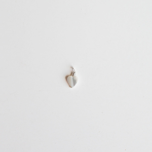mother of pearl heart charm, one