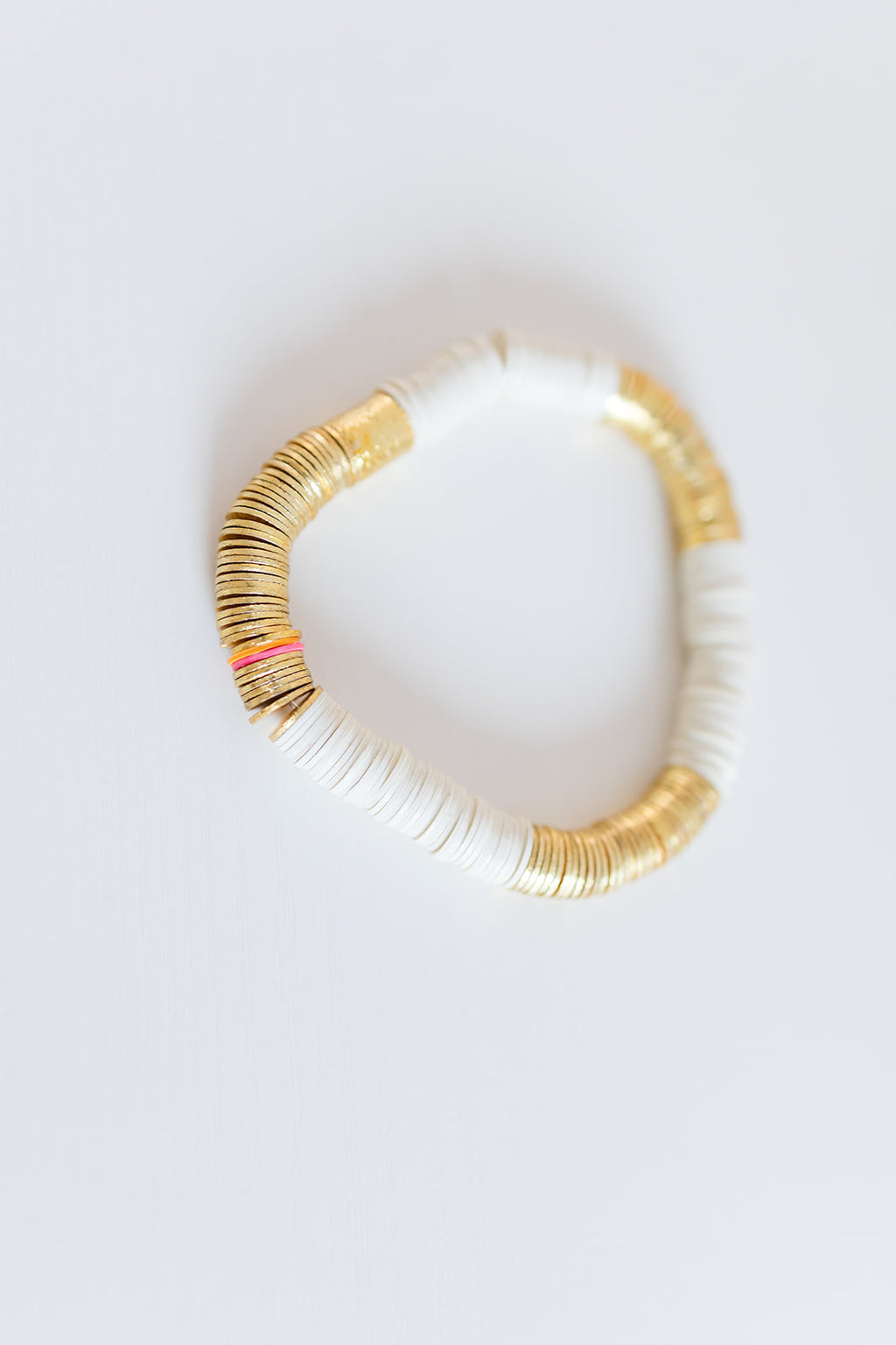 cream vinyl + gold, 8mm