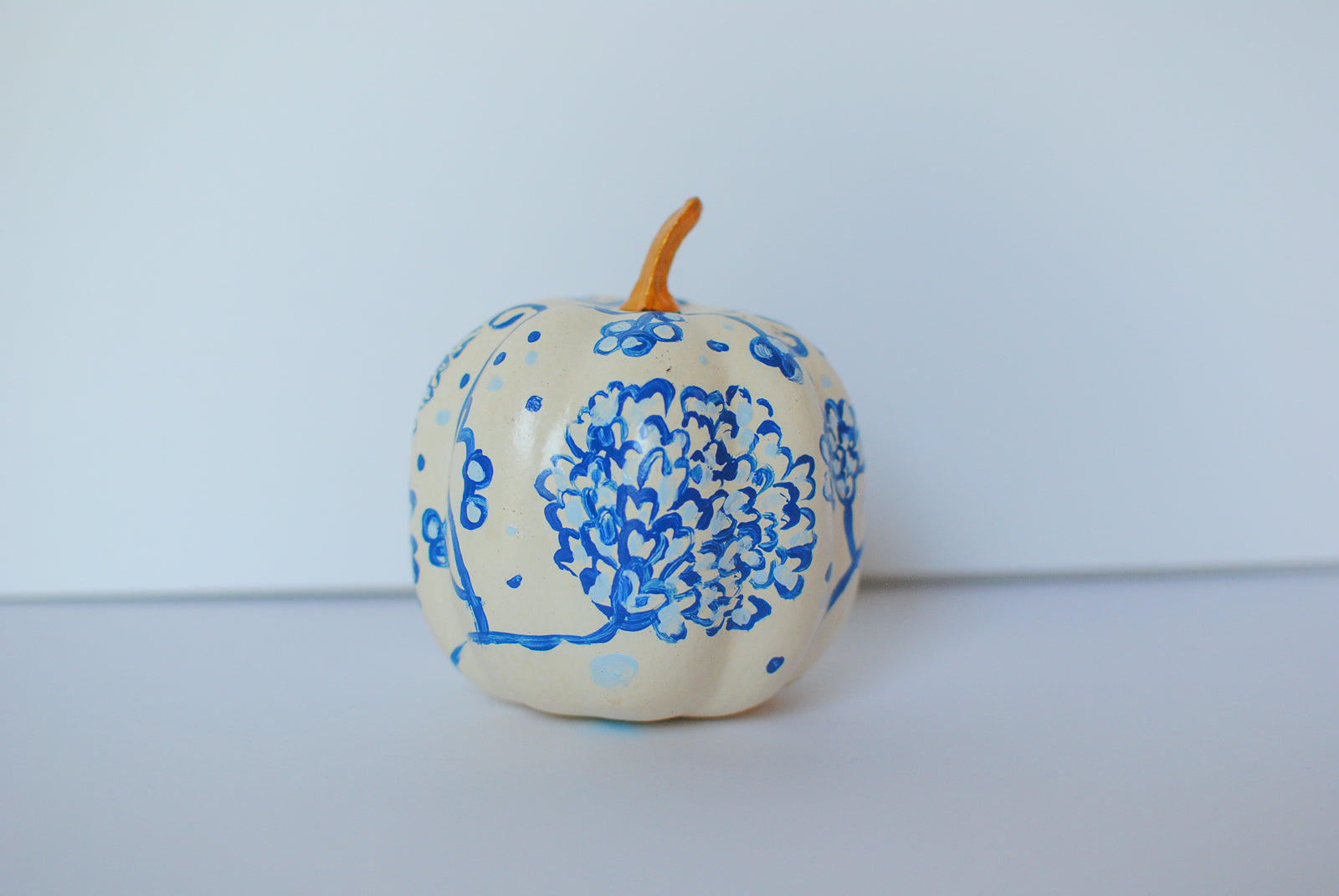 small chinoiserie painted pumpkins 4"