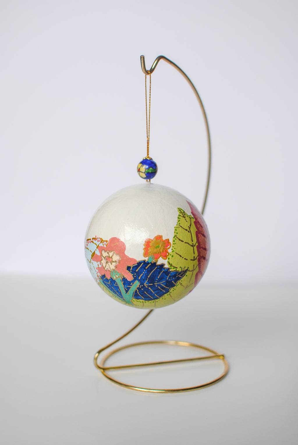 tobacco leaf ornament