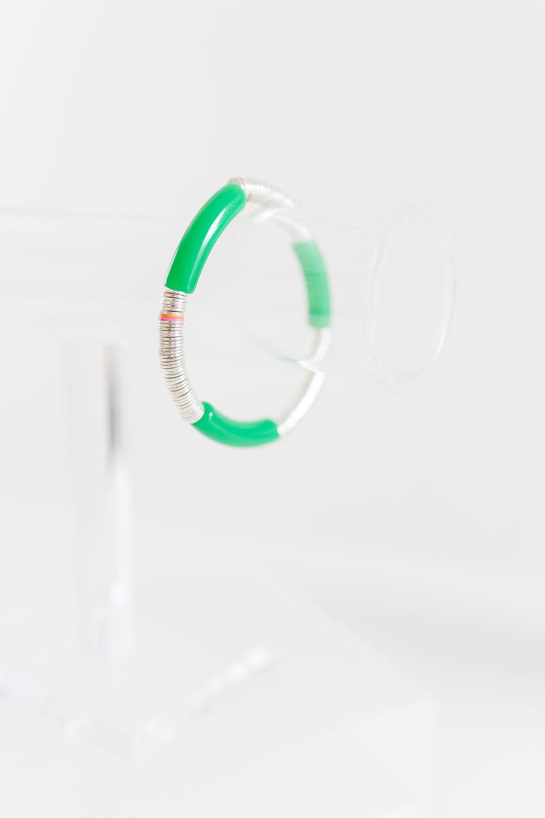 emerald silver cleo, 6mm