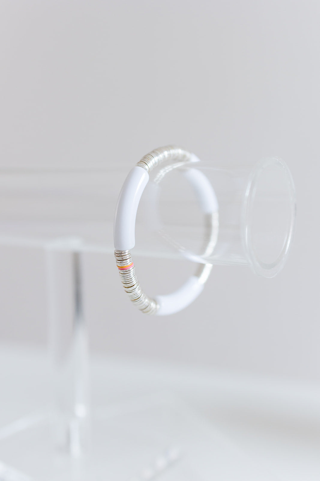 white silver cleo, 6mm
