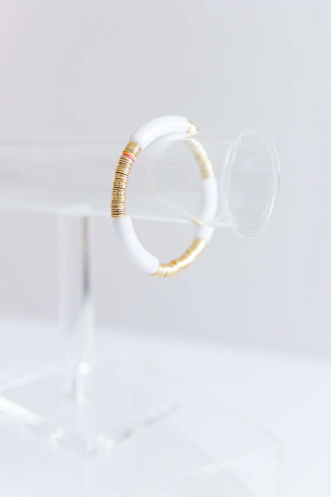 white gold cleo, 6mm