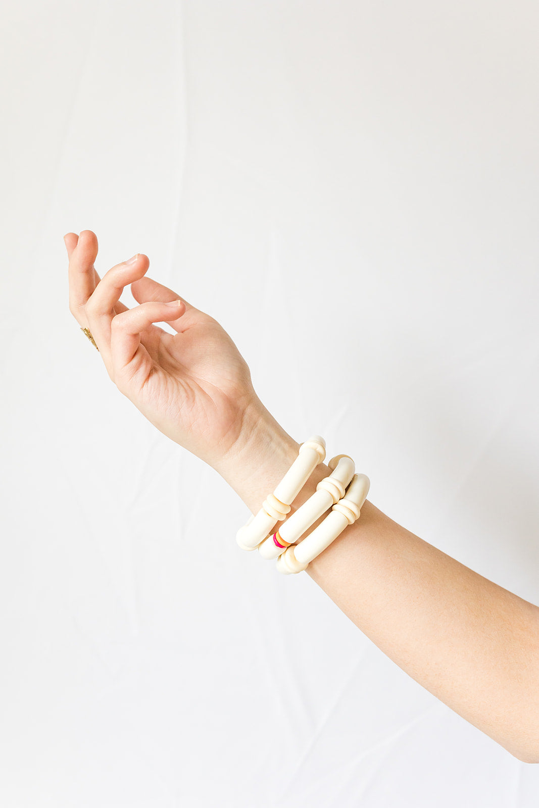 cream tube + bone